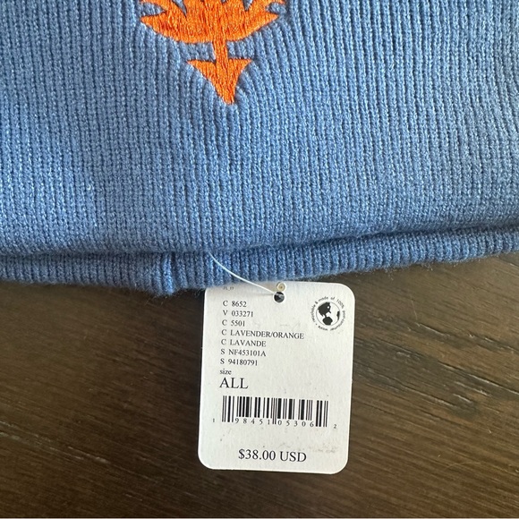 NWT Movement Iconic Buti Beanie - Picture 2 of 4